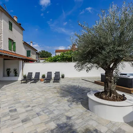 Hébergement de vacances Lucky By Interhome Poreč