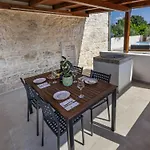 Lucky By Interhome *