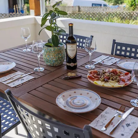 Feriehus Lucky By Interhome