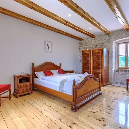 Lucky By Interhome Feriehus Poreč